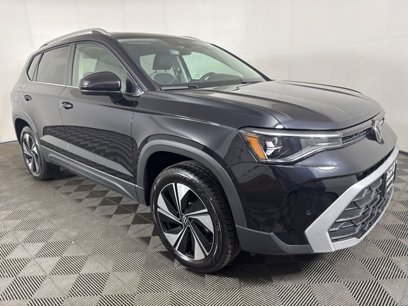 New 2025 Volkswagen Taos SE