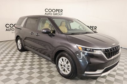 Used 2023 Kia Carnival LX