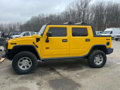 Used 2005 HUMMER H2 SUT w/ Preferred Equipment Group