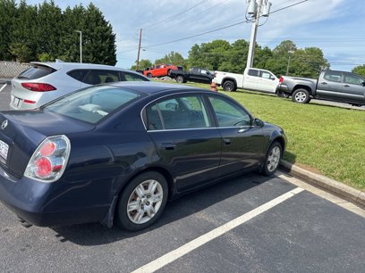 Used 2005 Nissan Altima 2.5 S w/ (S02) Side Airbags Pkg