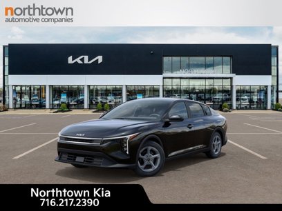 New 2025 Kia K4 LXS