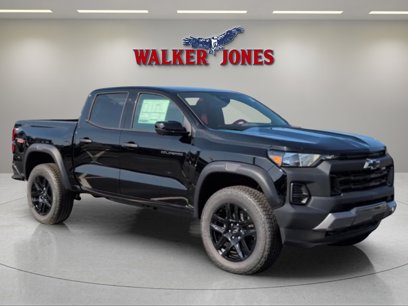 New 2025 Chevrolet Colorado Trail Boss w/ Midnight Edition