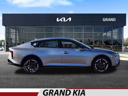 New 2025 Kia K4 GT-Line w/ GT-Line Premium Package