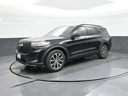 New 2025 Ford Explorer ST-Line w/ Premium Package