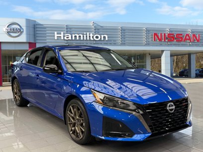 New 2025 Nissan Altima 2.5 SR w/ SR Premium Package