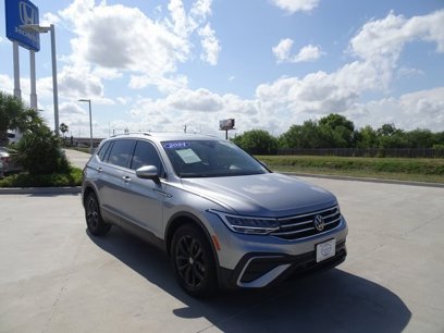 Used 2024 Volkswagen Tiguan SE