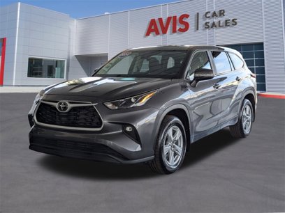 Used 2024 Toyota Highlander LE