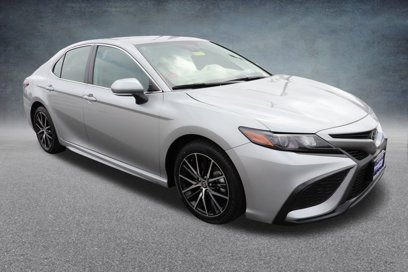Used 2024 Toyota Camry SE
