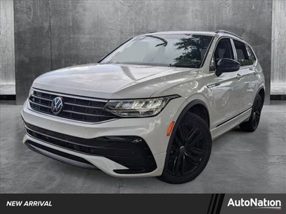 Used 2022 Volkswagen Tiguan SE R-Line