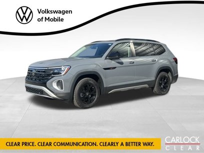 New 2025 Volkswagen Atlas Peak Edition SE