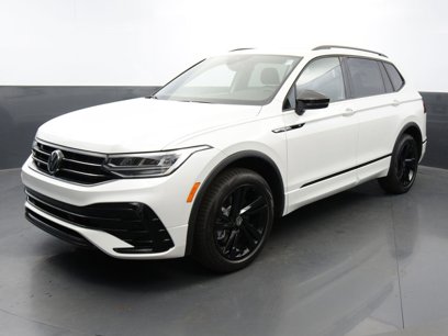 Used 2024 Volkswagen Tiguan SE R-Line