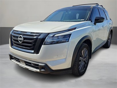Used 2023 Nissan Pathfinder SL w/ SL Premium Package