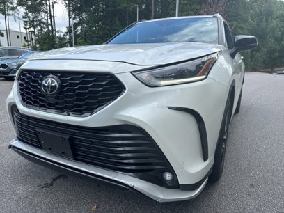 Used 2021 Toyota Highlander XSE