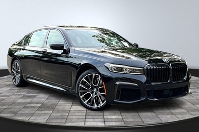 Used 2022 BMW 750i xDrive w/ Executive Package