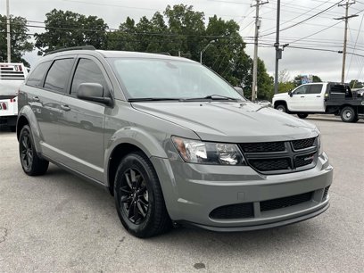 Used 2020 Dodge Journey SE w/ Blacktop Package