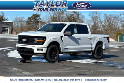 New 2025 Ford F150 XLT w/ Equipment Group 302A MID