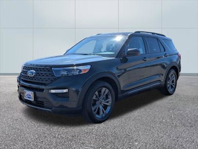 Certified 2022 Ford Explorer XLT w/ Equipment Group 202A