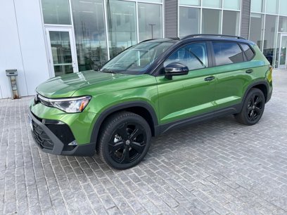 New 2025 Volkswagen Taos SE