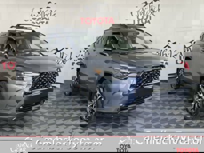 New 2025 Toyota Corolla Cross XLE