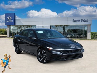 New 2025 Hyundai Elantra SEL