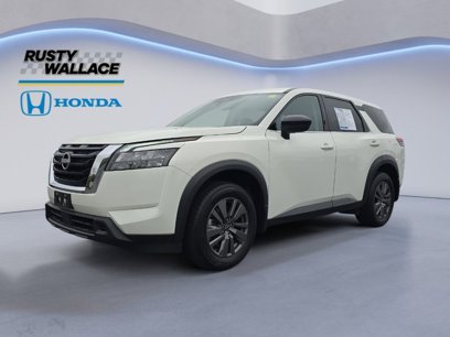Used 2024 Nissan Pathfinder S