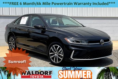 Used 2025 Volkswagen Jetta SE