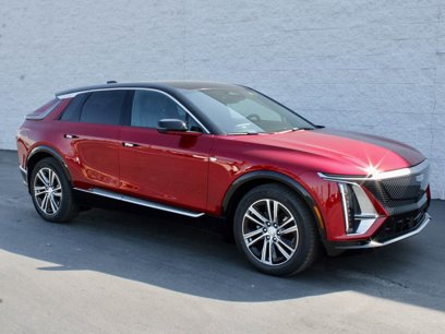 New 2025 Cadillac Lyriq Luxury