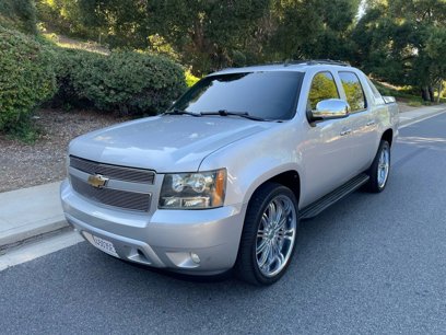 Used 2011 Chevrolet Avalanche LT