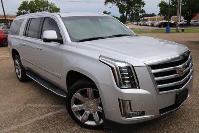 Used 2019 Cadillac Escalade ESV Luxury