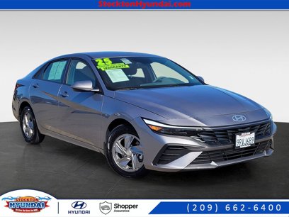 Certified 2025 Hyundai Elantra SE