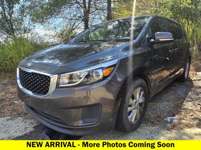 Used 2016 Kia Sedona LX