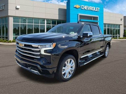 New 2025 Chevrolet Silverado 1500 High Country w/ High Country Premium Package