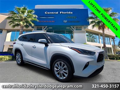 Used 2023 Toyota Highlander Limited