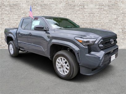 New 2025 Toyota Tacoma SR