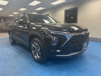 New 2025 Chevrolet Trax LT w/ Driver Confidence Package