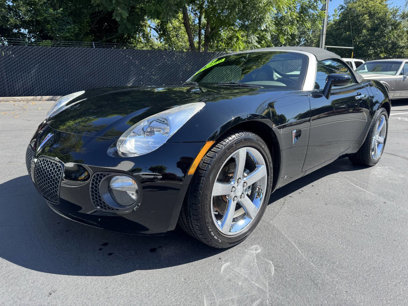 Used 2007 Pontiac Solstice GXP w/ Premium Package