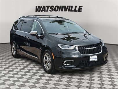 Used 2022 Chrysler Pacifica Limited