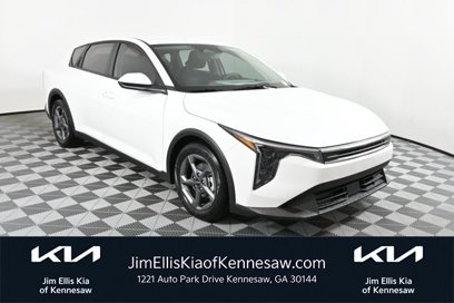 New 2025 Kia K4 LXS