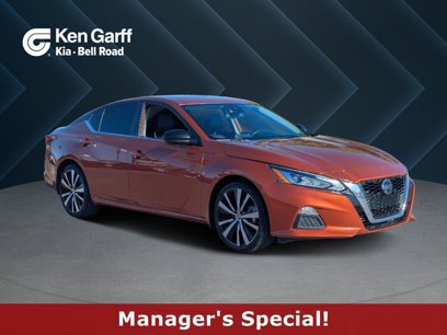 Used 2022 Nissan Altima 2.5 SR
