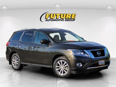 Used 2015 Nissan Pathfinder SV w/ Cargo Package