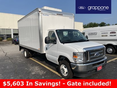 New 2024 Ford E-450 and Econoline 450 Super Duty w/ Interior Upgrade Package