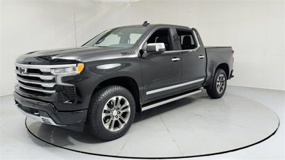 Used 2025 Chevrolet Silverado 1500 High Country w/ Technology Package
