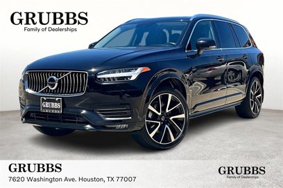 Certified 2022 Volvo XC90 T6 Momentum w/ Advanced Package