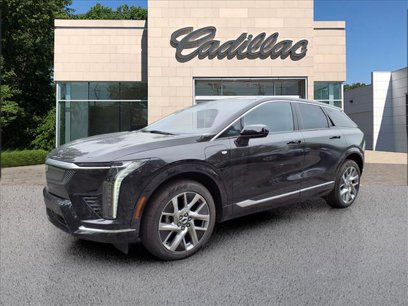 New 2025 Cadillac Optiq Luxury 1