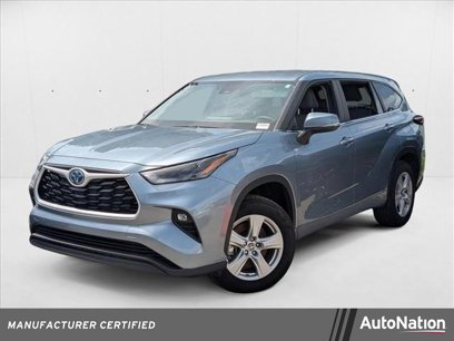 Used 2024 Toyota Highlander LE