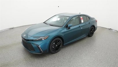 New 2025 Toyota Camry SE