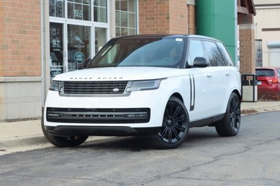 New 2025 Land Rover Range Rover SE
