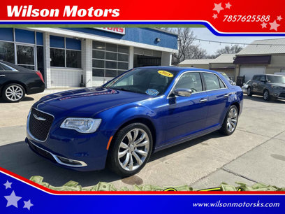 Used 2018 Chrysler 300 Limited w/ Safetytec Plus Group