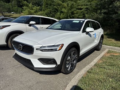 New 2026 Volvo V60 B5 Cross Country Plus