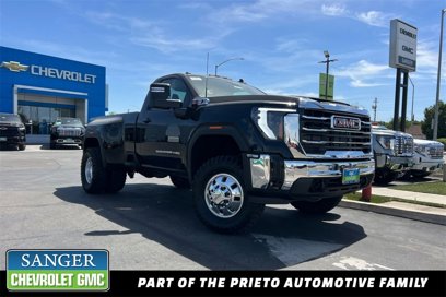 New 2025 GMC Sierra 3500 SLE w/ SLE Convenience Package
